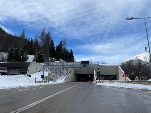 Ab April kommt es wegen Sanierungsarbeiten zu Vollsperren im Arlbergtunnel.