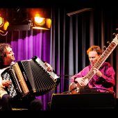 Sitar- und Akkordeon-Konzert in der Kulturbühne Schruns