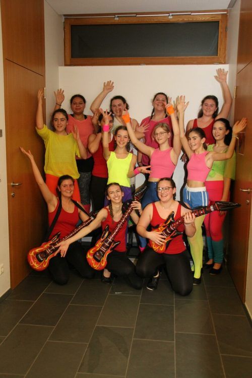 Alle Altersgruppen der rund 350 Mitglieder umfassenden Turnerschaft präsentierten beim Ball ihr Können.  