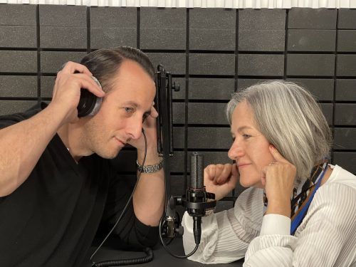 Andreas Mühlmann und Sonja Amann im Tonstudio. TOGETHER.AUDIO (3)