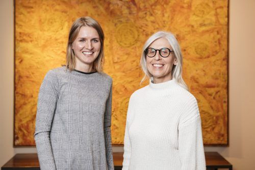 Antonia Herburger (l.) und Ulli Laine-Valentini übernehmen die Obmannschaft des Vereins Netz für Kinder. Lisa Mathis