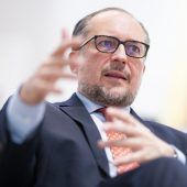 Schallenberg verteidigt Einreiseerlaubnis
