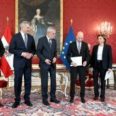 Zwist um Gehalt für Staatssekretäre