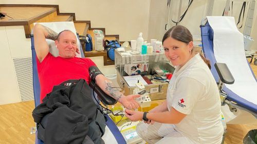 Blutspenden rettet Leben, spenden auch Sie. Blutspendedienst Feldkirch