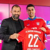 Bayern verstärken sich mit Cancelo