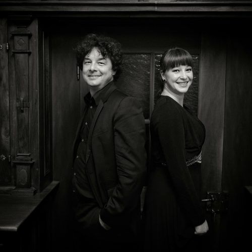 Cellist Thomas Platzgummer und Sopranistin Miriam Feuersinger. DANIEL SCHNEIDER