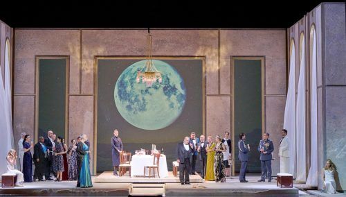 Das Salome-Bühnenbild hat Valérie Grall entworfen. Wso/Poehn (2)