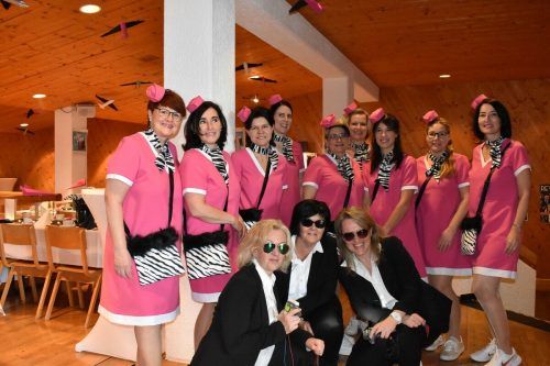 Dem diesjährigen Motto „Wir heben ab“ war auch diese Frauengruppe gefolgt.  KFB Doren/3