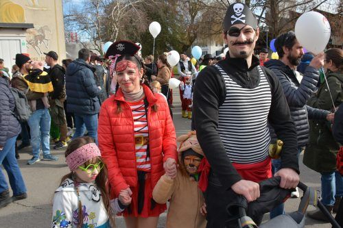 Der Fußacher Kinderfasching ist ein Dorffest für Groß und Klein.