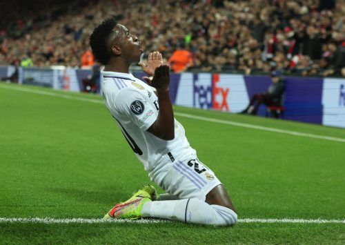 Der Mann des Abends in Anfield war Real-Madrid-Stürmer Vinicius jr., der die Partie mit einem Doppelpack drehte. afp