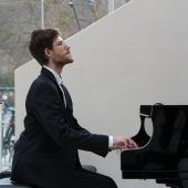 Ukrainisches Talent spielt auf