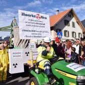 Tausende feierten beim Umzug „z‘Bürsch“