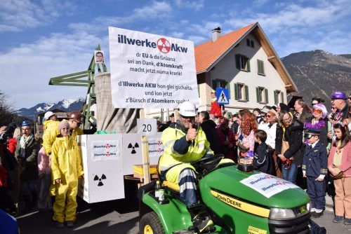Diese Truppe machte sich die illwerke vkw zum Thema und benannte das Unternehmen um in „illwerke AKW“. SCO