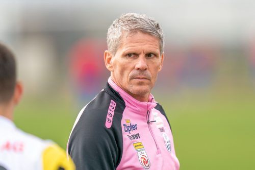 Dietmar Kühbauer bittet darum, seinen Fehler nicht dem Verein anzulasten. Gepa