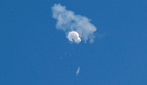 Ein chinesischer Ballon über US-Territorium sorgt für schwere diplomatische Verstimmungen. China dementiert Spionage. Reuters