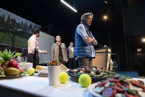Ein Toleranzpunkt für Liechtenstein und die Bestnote für das Theater Karussell mit dem Stück „Extrawurst“. Nils vollmar