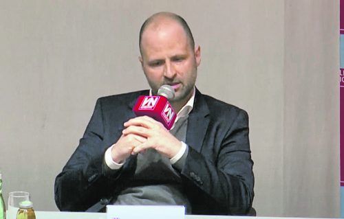 "Es geht nicht darum, was ich möchte, sondern damit beschäftigen sich Experten. Ich glaube, dass es eine Lösung braucht, die nicht durch den Ort geht." Marco Tittler, Verkehrslandesrat (ÖVP)