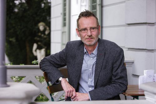 Hannes Sulzenbacher ist seit 2022 Ausstellungsleiter am Jüdischen Museum Wien. Dietmar Walser