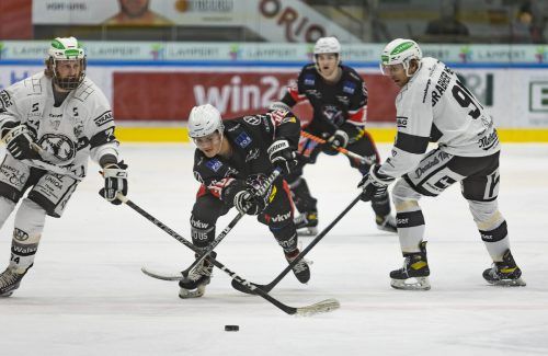 In den Derbys zwischen der VEU und Hohenems gewannen beide Teams je zwei Mal. Paulitsch