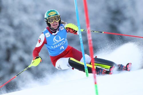 Katharina Liensberger geht heute beim WM-Torlauf in Meribel als Titelverteidigerin an den Start. gepa