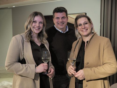 Lara, Markus und Elke Engel (Engel Installationen).