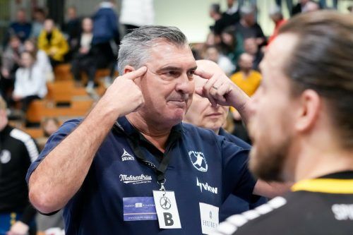 Michael Roth will die Köpfe seiner Spieler freibekommen. Stiplovsek