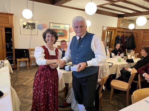 Monika Stemmer übergab die Obmannschaft an Herbert Frei.  
