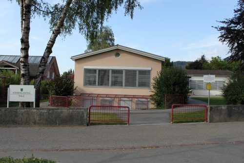 Neben der Wasserversorgung wird 2023 auch in die Sanierung des Kindergartens investiert.
