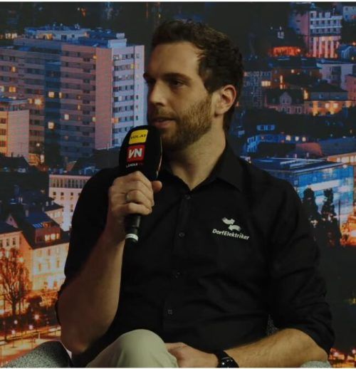 Pascal Madlener von der Firma Dorfelektriker. 