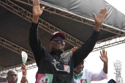 Peter Obi gilt als Hoffnung der Jungen für die Präsidentenwahl in Nigeria. AP/Sunday Alamba