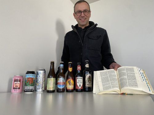 Pfarrer Dominik Toplek hatte die Idee zu der Veranstaltung Bier & Bibel und freut sich bereits auf die dritte Ausgabe.  cth