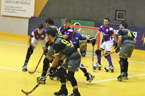 RHC Dornbirn bleibt weiterhin erfolglos: Auch gegen Biasca setzte es eine Niederlage. Die Dornbirner waren unzufrieden mit den Schiris. cth