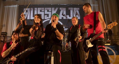 Russkaja bleibe der Sendung „Willkommen Österreich“ als Show-Band erhalten, teilte die Band mit. AFP