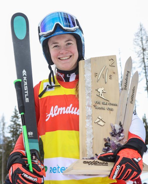 Strahlt über Platz zwei auf der Reiteralm: Sonja Gigler. gepa