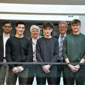 Schülerstudenten lernten an der FH Vorarlberg