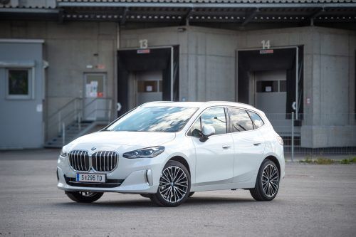 Talentierter Lademeister und vorteilhaftes Reisemobil: Der neue Active Tourer ist ein flexibler und praktischer Wegbegleiter in spannender Ausformung.  vn/rhomberg