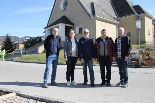 Andreas Postner, Sandra Friedle, Dr. Helmut Eiter, Christinel Dobos sowie Josef Mathis. vn-he