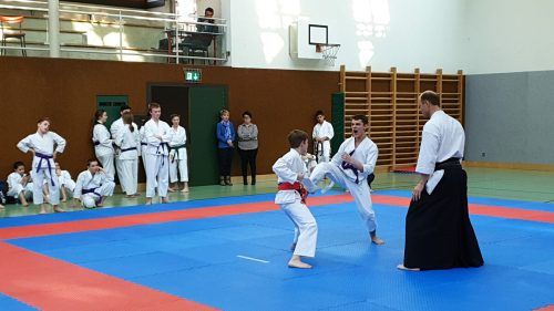 Auch dieses Jahr kann sich das Publikum wieder auf spannende Kämpfe am Samstag freuen. samurai karate klub bludenz