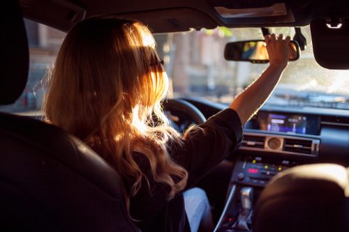 Das Mobilitätsverhalten von Frauen ist in Summe sicherer als jenes der Männer. Sie verursachen weniger Verkehrsunfälle mit Personenschaden. adobe Stock