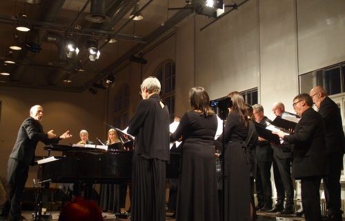 Der 26-köpfige Kammerchor Feldkirch unter seinem Chorleiter Benjamin Lack. Fritz Jurmann