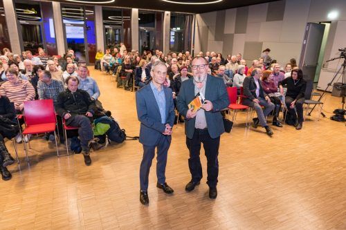 Der renommierte Buchautor Mathias Binswanger und Thomas Matt, Leiter der Veranstaltungsreihe.  Jürgen Gorbach