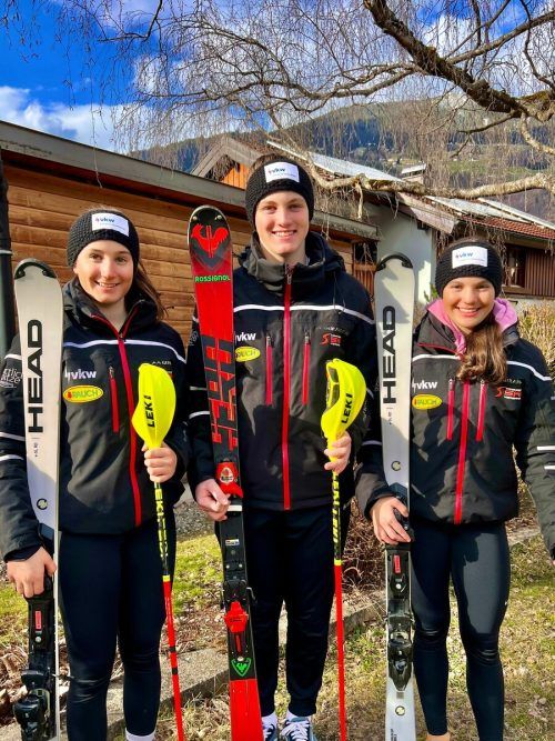 Die drei VSV-Medaillengewinner im Slalom (v. l.): Rosina Brandstetter (WSV Braz), Mika Schaefer (SC Gargellen) und Elina Türtscher (SV Zwischenwasser). VSV