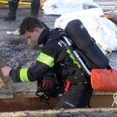 Schulevakuierung wegen Brandalarm auf dem Dach