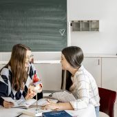 Viele Wege führen in den Pflegeberuf