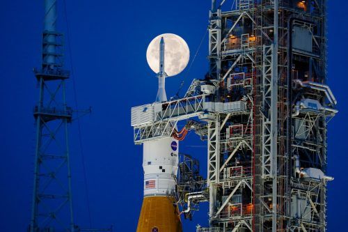 Die NASA strebt für kommendes Jahr den ersten bemannten Flug zum Mond seit mehr als einem halben Jahrhundert an.  AFP