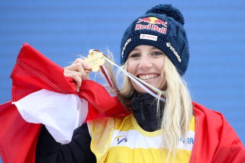Doppel-Olympiasiegerin Anna Gasser ist nun auch zweifache Weltmeisterin im Big Air. GEPA