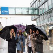 Freude über Regen und Schnee