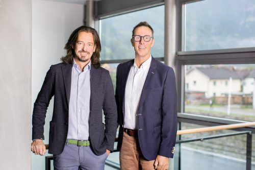 Florian (l.) und Bernhard Ölz machen den Weg in der Geschäftsführung frei für die neue Managergeneration. FA/Rainer