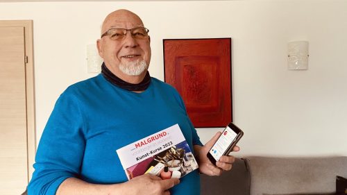 Gerhard Montibeller freut sich über das große Interesse an den Malgrund-Kursen. mon