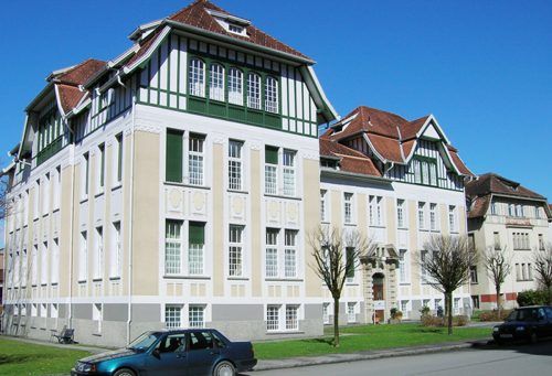 In diesem altehrwürdigen Trakt fand die Palliativstation eine Heimat.  vn